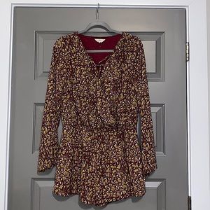Maroon/gold flower, bell-sleeved romper